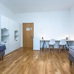 Holandska 36 Lägenhet *