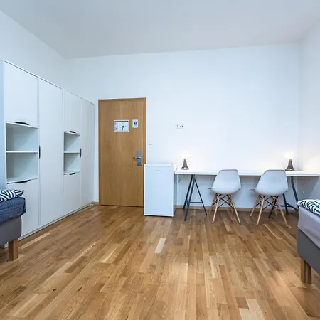 Holandska 36 Appartement *
